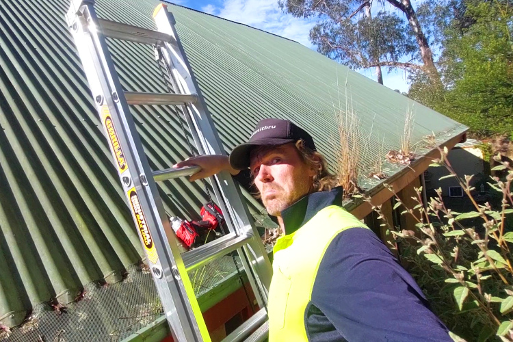 
wollongong Local Gutter Cleaner Reviews a Failed Gutter Guard
